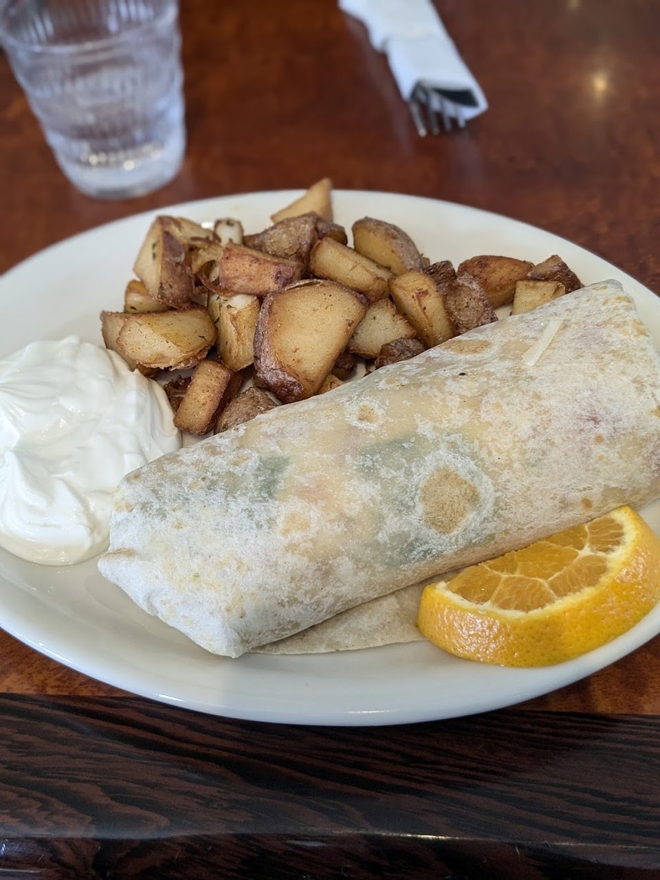 Simple American café menu with brunch items.
